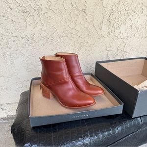 Nisolo Dari Boots in Brandy